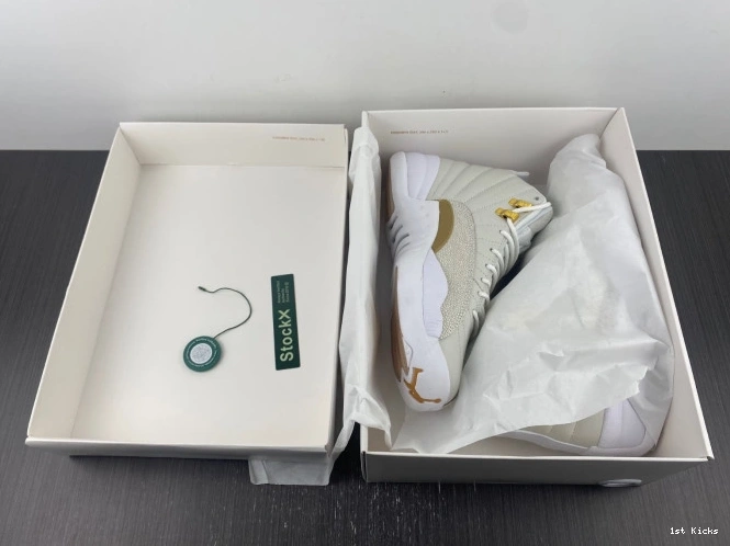 1st Kicks Jordan OVO Retro 873864-102 12 White 0716